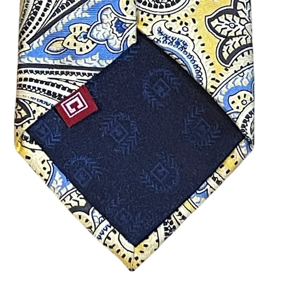 Chaps Yellow Blue & Black Paisley Silk Classic Preppy Business Tie
